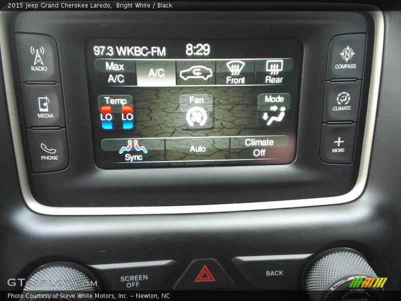 Bright White / Black 2015 Jeep Grand Cherokee Laredo