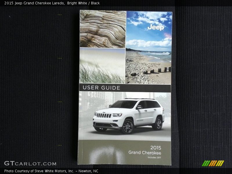 Bright White / Black 2015 Jeep Grand Cherokee Laredo