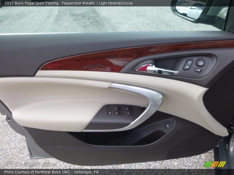Pepperdust Metallic / Light Neutral/Cocoa 2017 Buick Regal Sport Touring