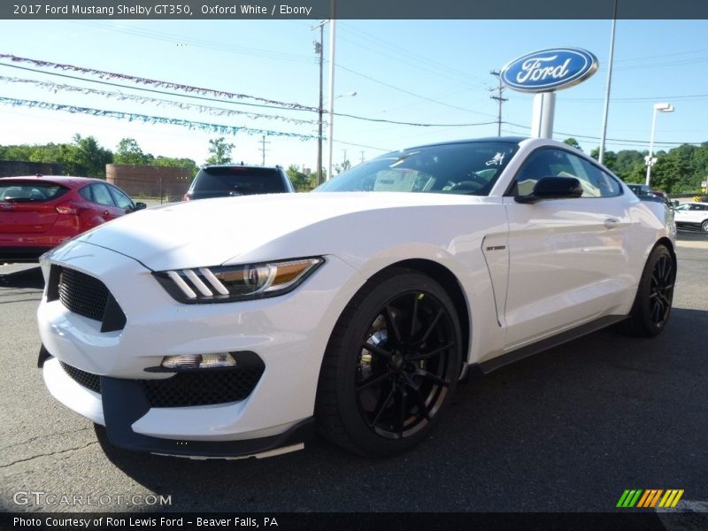 Front 3/4 View of 2017 Mustang Shelby GT350