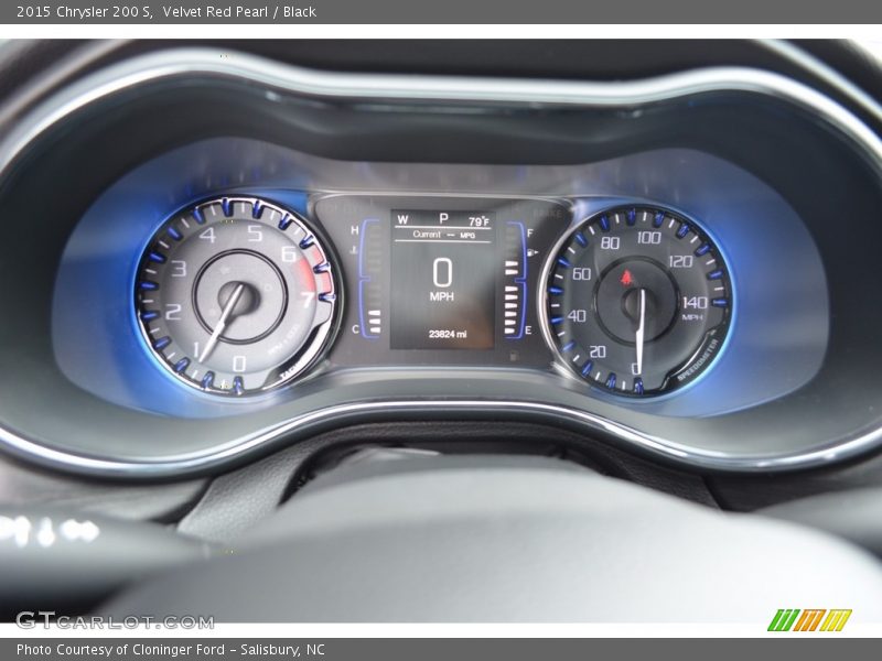 Velvet Red Pearl / Black 2015 Chrysler 200 S
