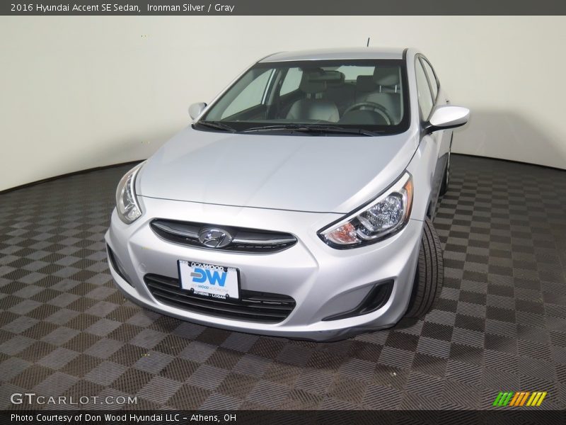 Ironman Silver / Gray 2016 Hyundai Accent SE Sedan