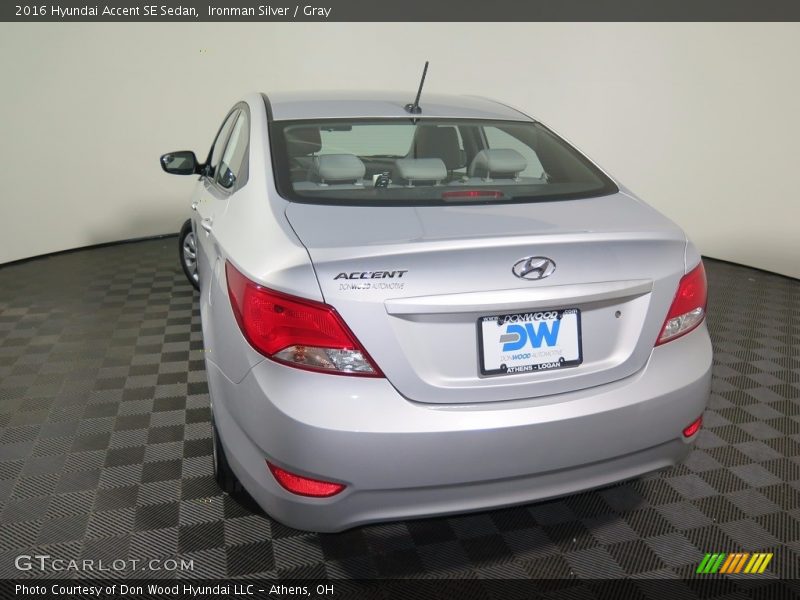 Ironman Silver / Gray 2016 Hyundai Accent SE Sedan