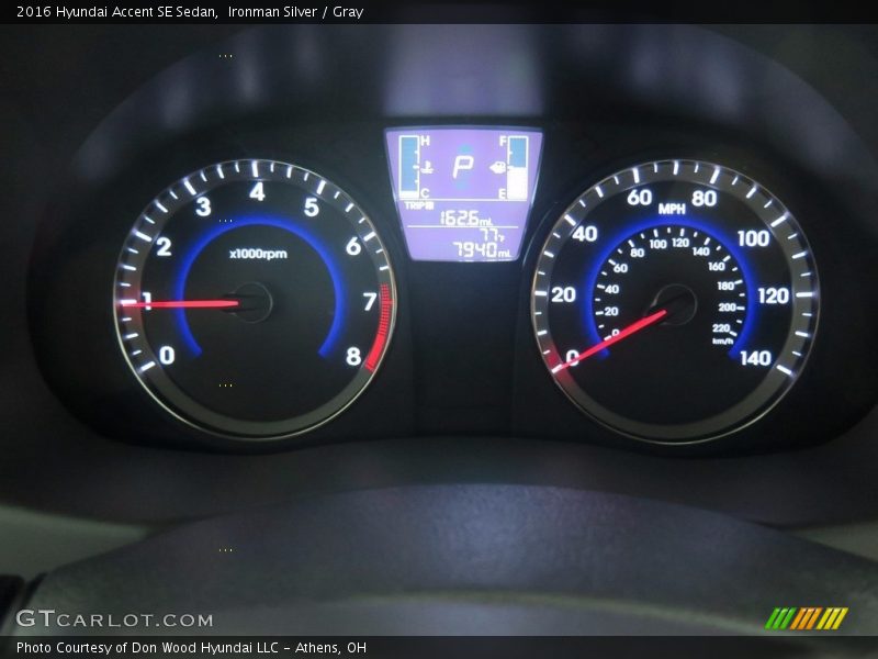 Ironman Silver / Gray 2016 Hyundai Accent SE Sedan
