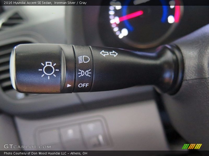 Ironman Silver / Gray 2016 Hyundai Accent SE Sedan