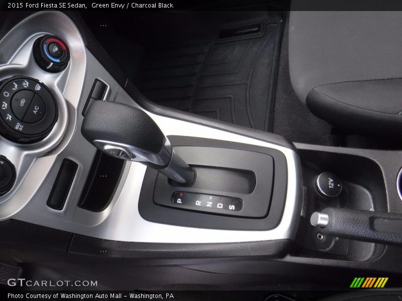 Green Envy / Charcoal Black 2015 Ford Fiesta SE Sedan