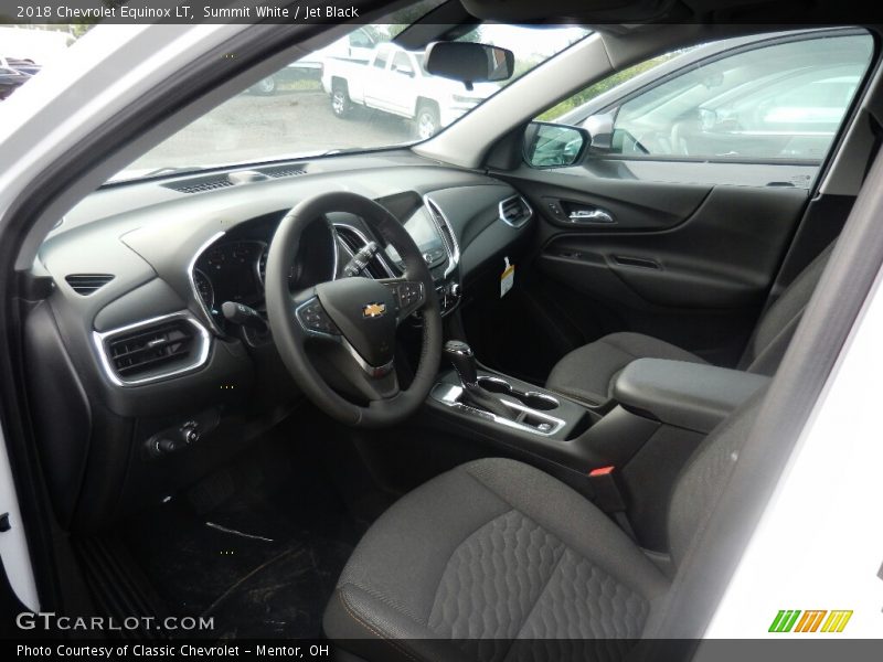 Summit White / Jet Black 2018 Chevrolet Equinox LT