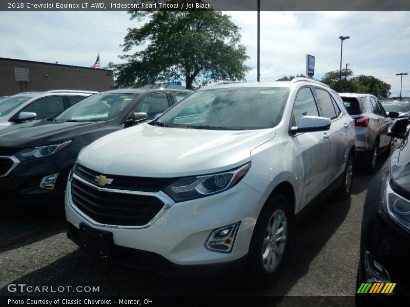 Iridescent Pearl Tricoat / Jet Black 2018 Chevrolet Equinox LT AWD