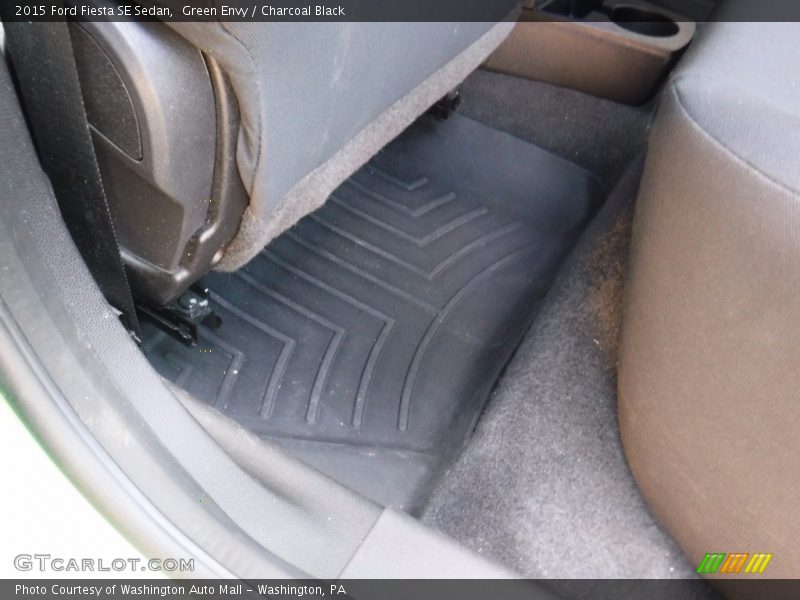 Green Envy / Charcoal Black 2015 Ford Fiesta SE Sedan
