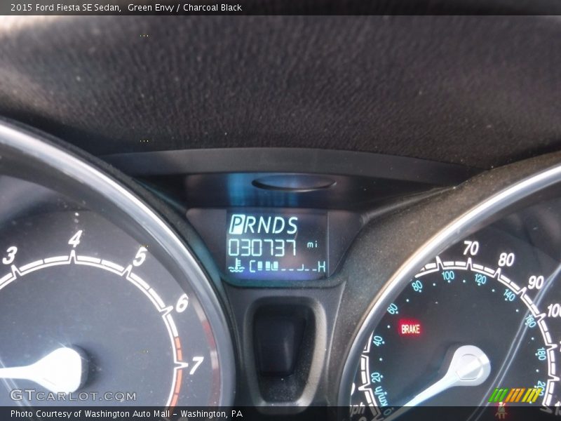 Green Envy / Charcoal Black 2015 Ford Fiesta SE Sedan