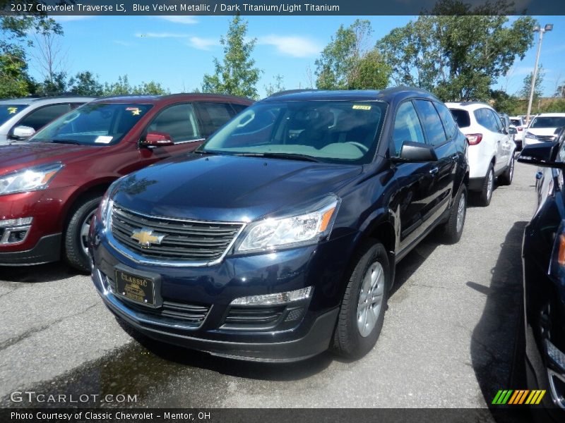 Blue Velvet Metallic / Dark Titanium/Light Titanium 2017 Chevrolet Traverse LS