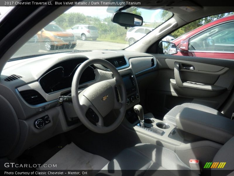 Blue Velvet Metallic / Dark Titanium/Light Titanium 2017 Chevrolet Traverse LS