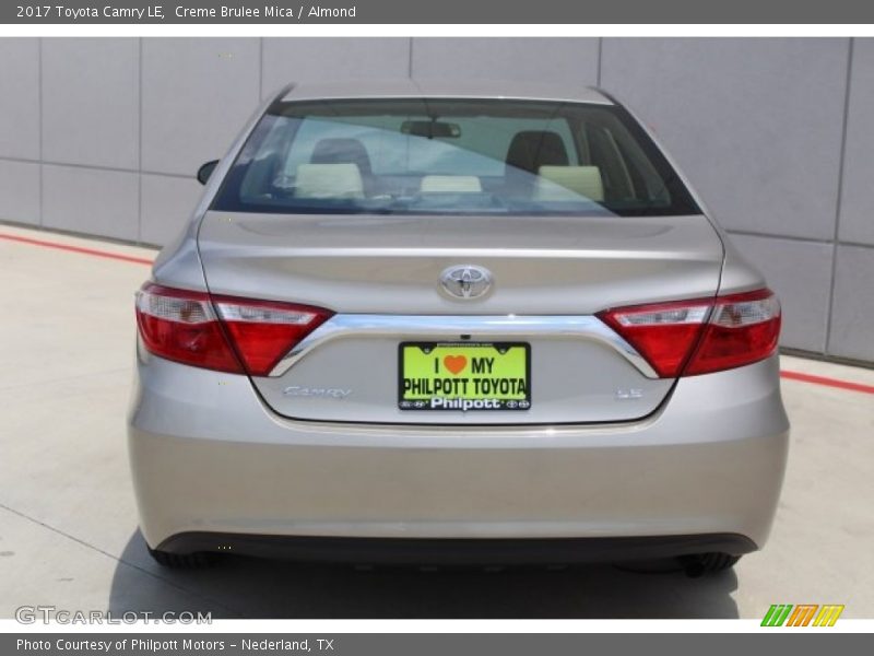 Creme Brulee Mica / Almond 2017 Toyota Camry LE