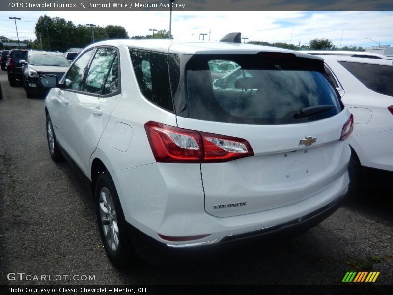 Summit White / Medium Ash Gray 2018 Chevrolet Equinox LS