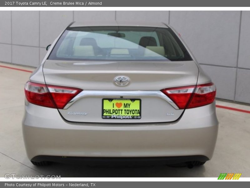 Creme Brulee Mica / Almond 2017 Toyota Camry LE