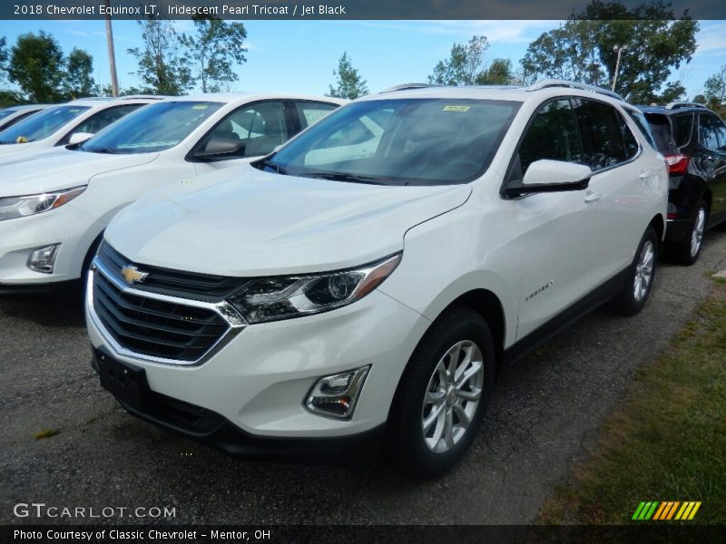 Iridescent Pearl Tricoat / Jet Black 2018 Chevrolet Equinox LT