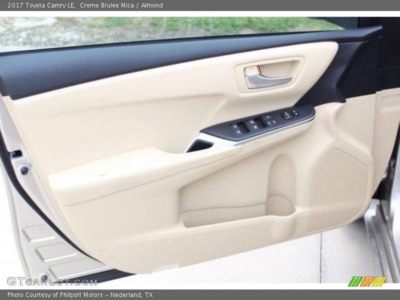 Creme Brulee Mica / Almond 2017 Toyota Camry LE