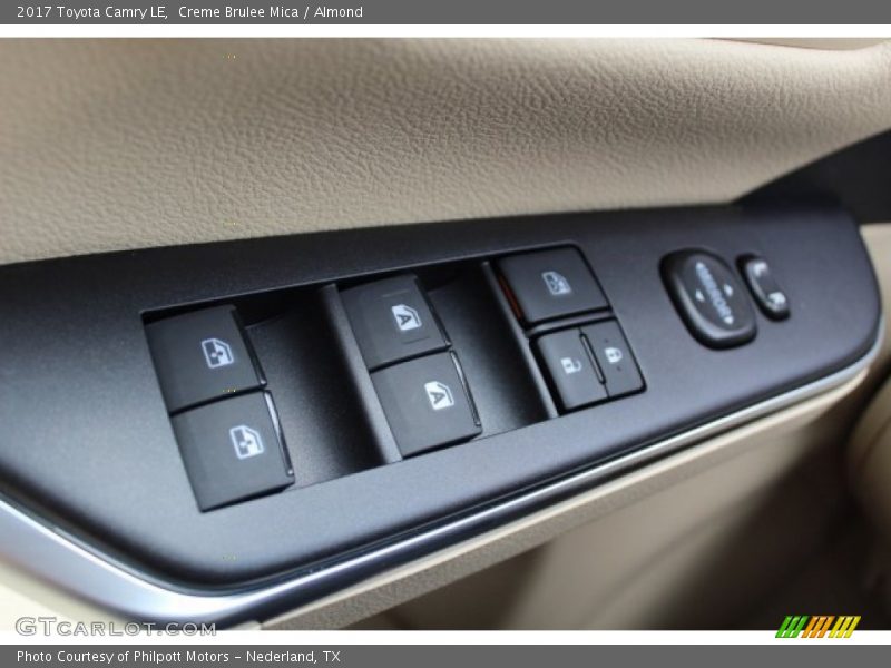 Creme Brulee Mica / Almond 2017 Toyota Camry LE