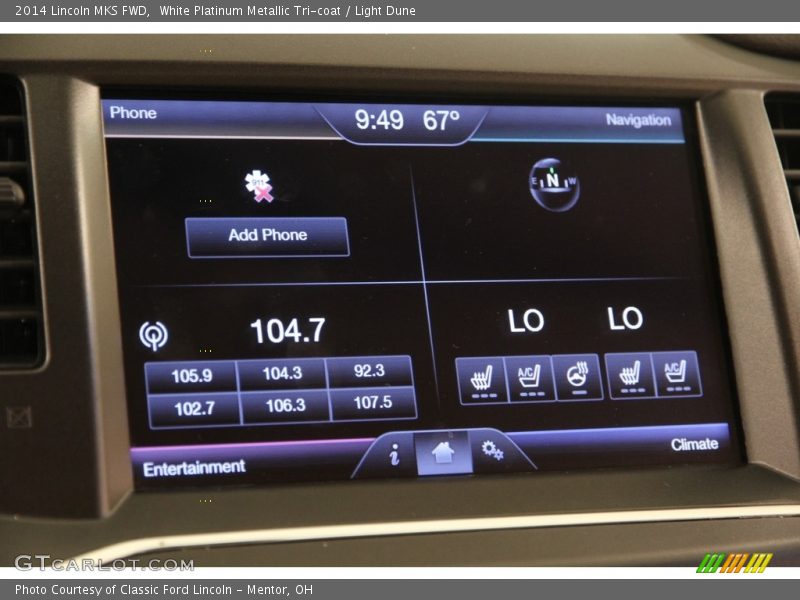 White Platinum Metallic Tri-coat / Light Dune 2014 Lincoln MKS FWD