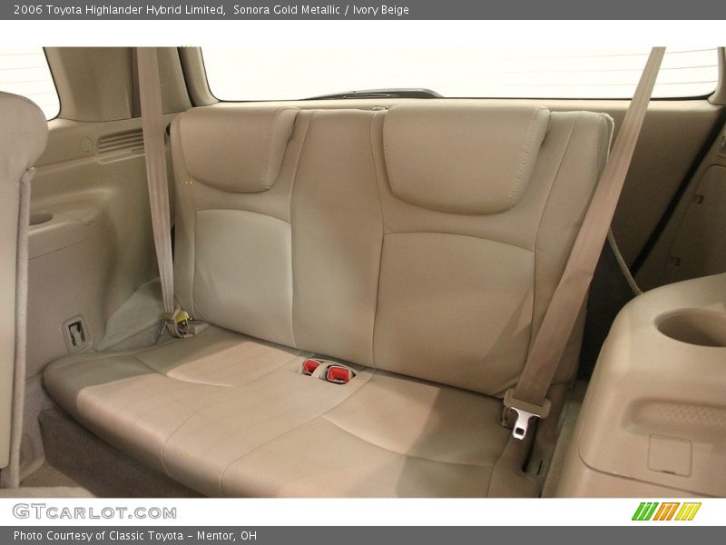 Sonora Gold Metallic / Ivory Beige 2006 Toyota Highlander Hybrid Limited