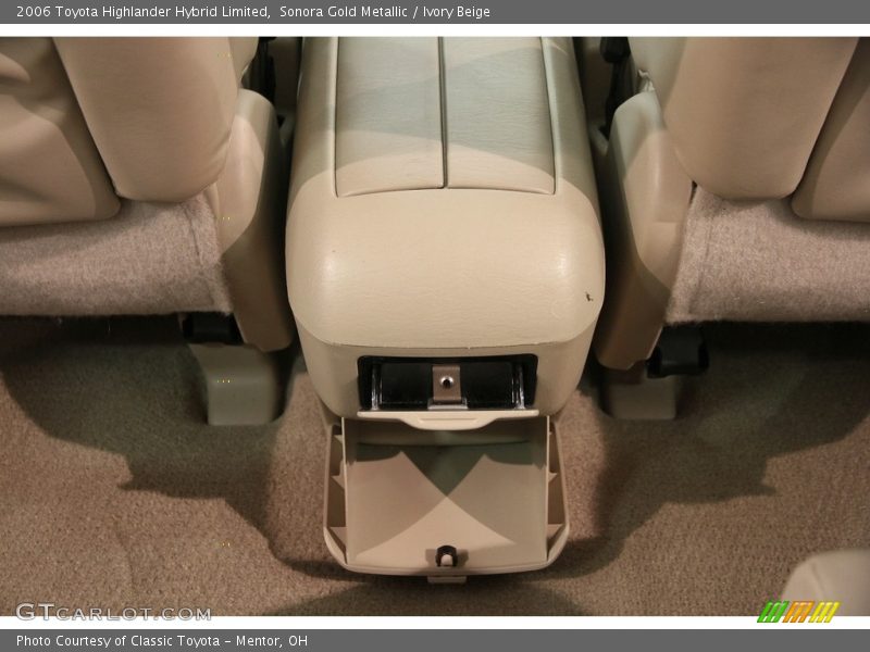 Sonora Gold Metallic / Ivory Beige 2006 Toyota Highlander Hybrid Limited