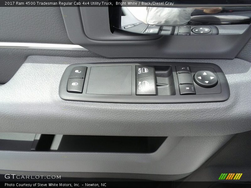 Bright White / Black/Diesel Gray 2017 Ram 4500 Tradesman Regular Cab 4x4 Utility Truck