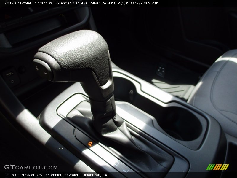 Silver Ice Metallic / Jet Black/­Dark Ash 2017 Chevrolet Colorado WT Extended Cab 4x4