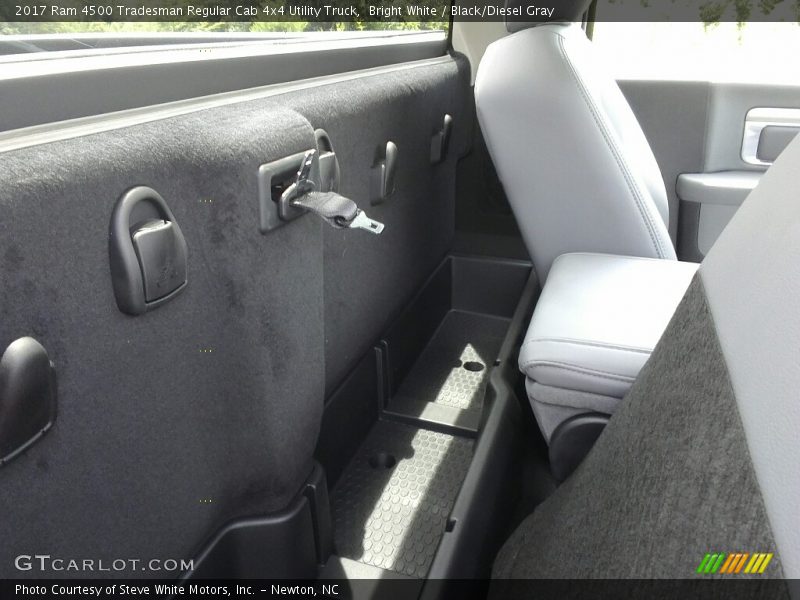 Bright White / Black/Diesel Gray 2017 Ram 4500 Tradesman Regular Cab 4x4 Utility Truck