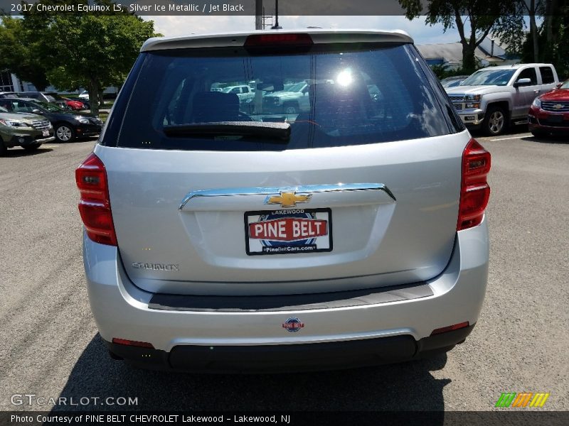 Silver Ice Metallic / Jet Black 2017 Chevrolet Equinox LS