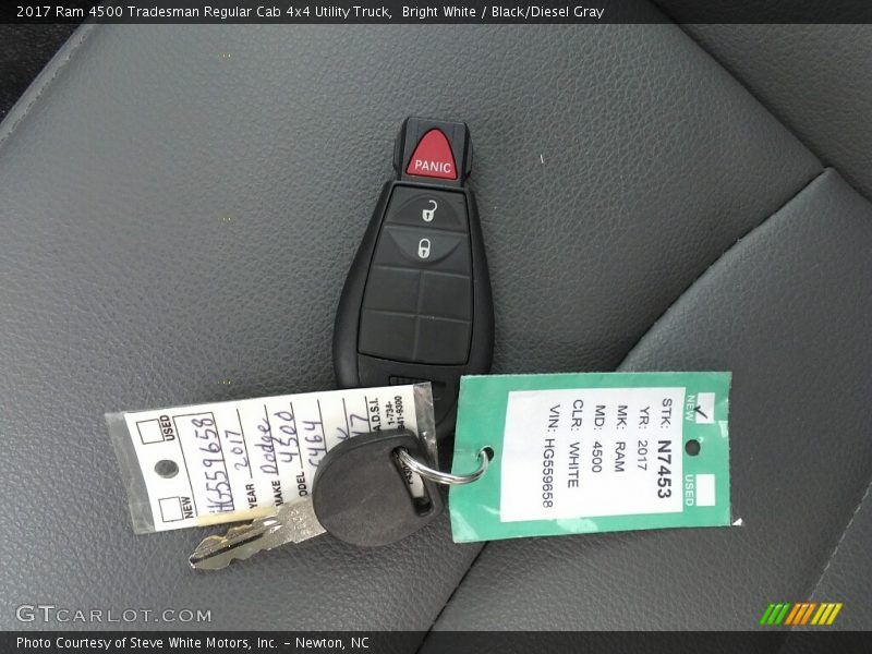 Bright White / Black/Diesel Gray 2017 Ram 4500 Tradesman Regular Cab 4x4 Utility Truck