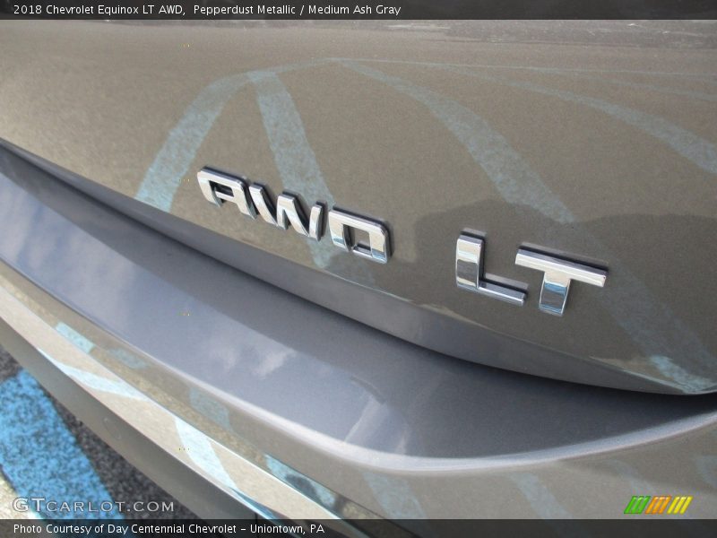 Pepperdust Metallic / Medium Ash Gray 2018 Chevrolet Equinox LT AWD