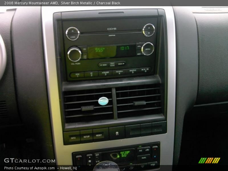 Silver Birch Metallic / Charcoal Black 2008 Mercury Mountaineer AWD