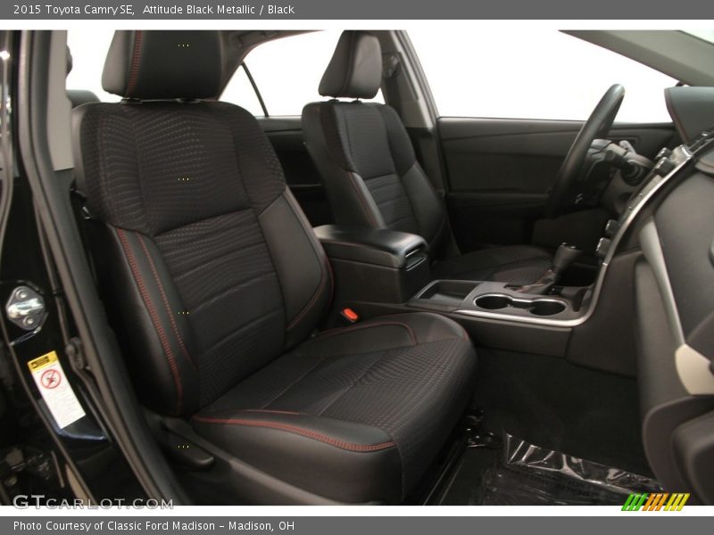 Attitude Black Metallic / Black 2015 Toyota Camry SE