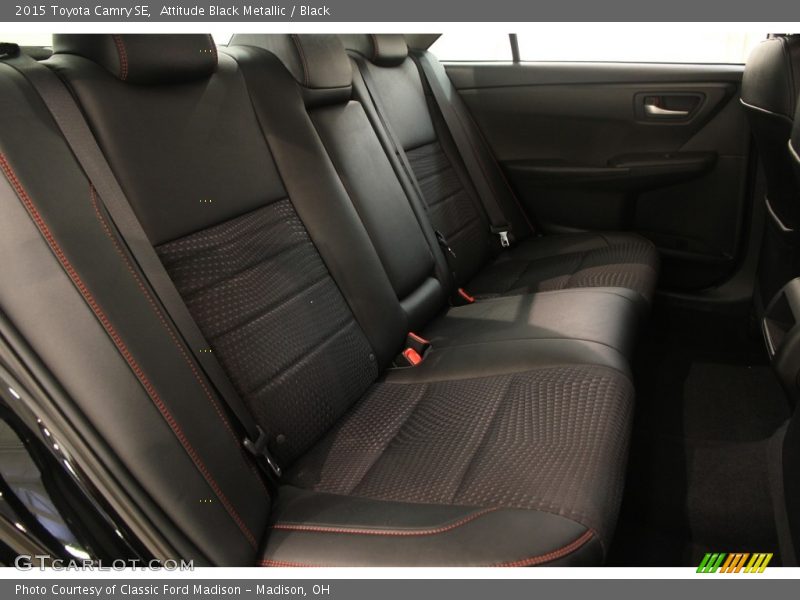 Attitude Black Metallic / Black 2015 Toyota Camry SE