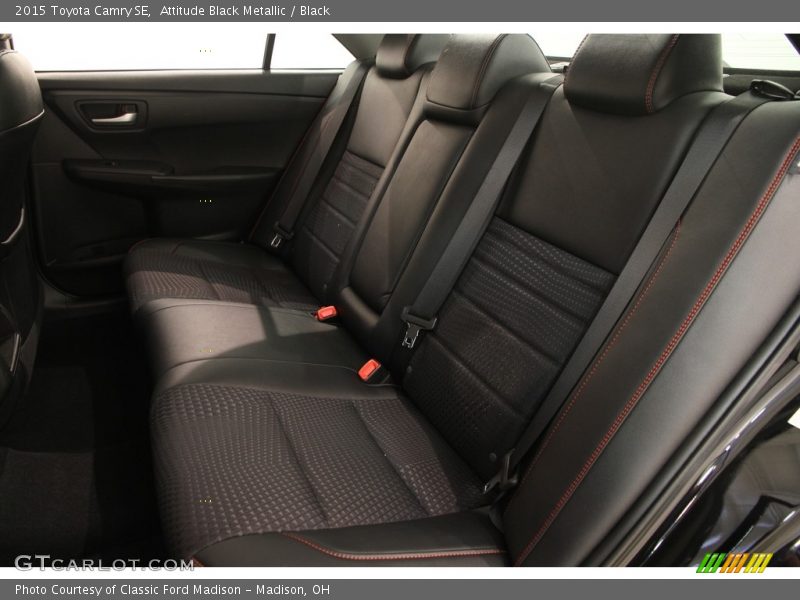 Attitude Black Metallic / Black 2015 Toyota Camry SE