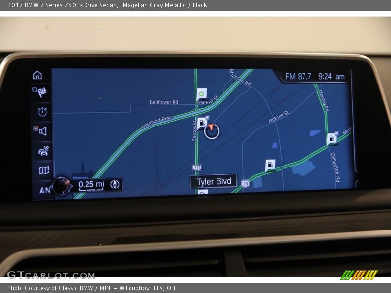 Navigation of 2017 7 Series 750i xDrive Sedan