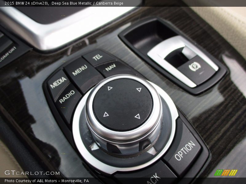 Deep Sea Blue Metallic / Canberra Beige 2015 BMW Z4 sDrive28i