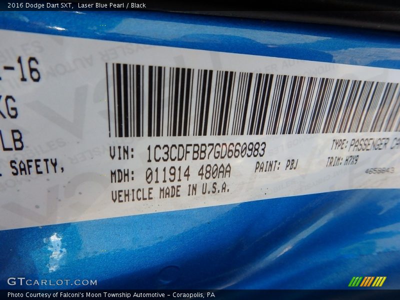 Laser Blue Pearl / Black 2016 Dodge Dart SXT