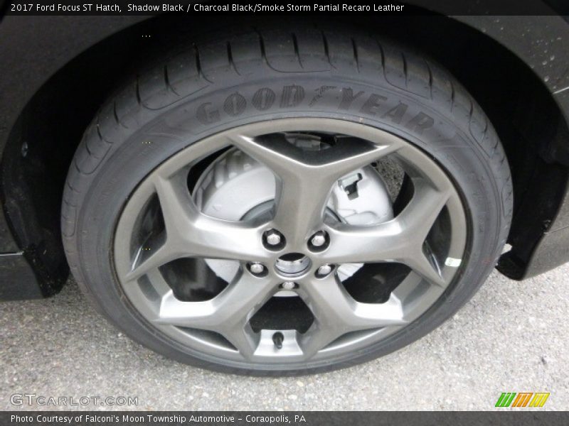 Shadow Black / Charcoal Black/Smoke Storm Partial Recaro Leather 2017 Ford Focus ST Hatch