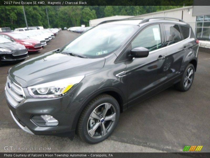 Magnetic / Charcoal Black 2017 Ford Escape SE 4WD