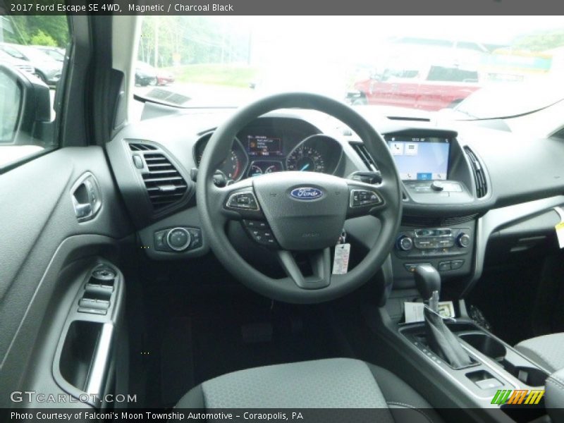 Magnetic / Charcoal Black 2017 Ford Escape SE 4WD