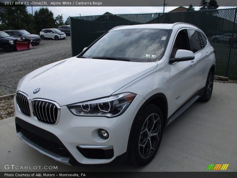 Alpine White / Canberra Beige 2017 BMW X1 xDrive28i