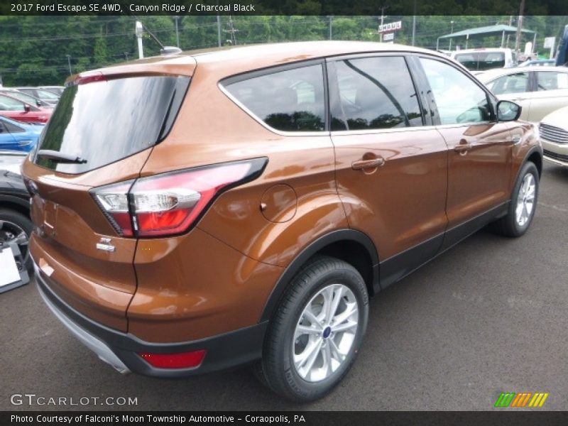 Canyon Ridge / Charcoal Black 2017 Ford Escape SE 4WD