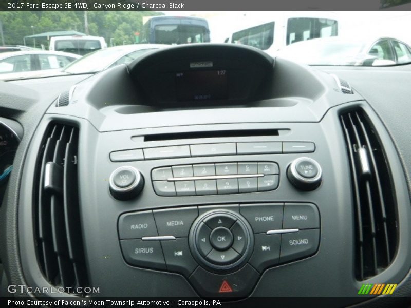 Canyon Ridge / Charcoal Black 2017 Ford Escape SE 4WD