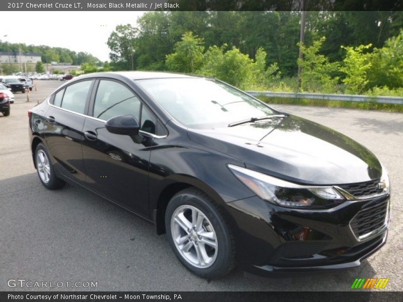 Mosaic Black Metallic / Jet Black 2017 Chevrolet Cruze LT