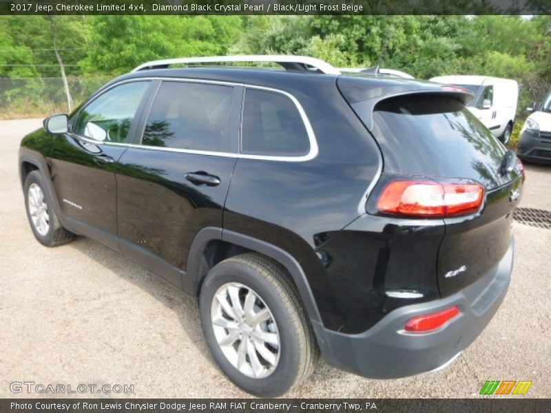 Diamond Black Crystal Pearl / Black/Light Frost Beige 2017 Jeep Cherokee Limited 4x4