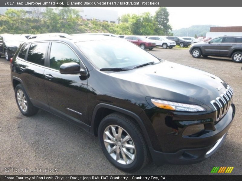 Diamond Black Crystal Pearl / Black/Light Frost Beige 2017 Jeep Cherokee Limited 4x4