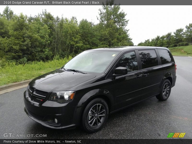 Brilliant Black Crystal Pearl / Black 2016 Dodge Grand Caravan R/T