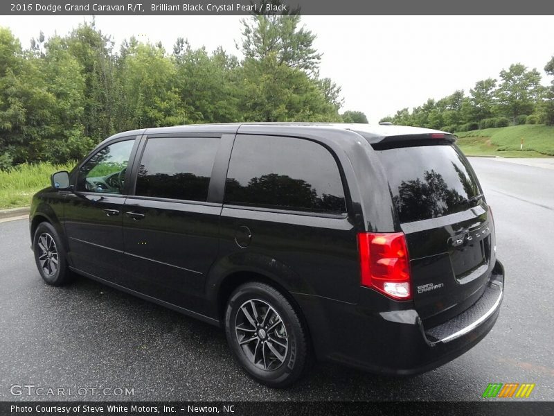 Brilliant Black Crystal Pearl / Black 2016 Dodge Grand Caravan R/T