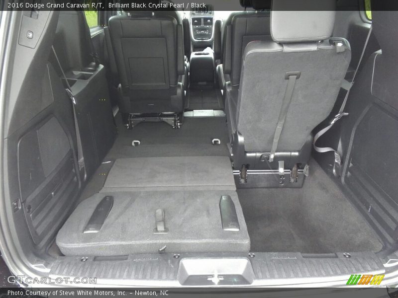 Brilliant Black Crystal Pearl / Black 2016 Dodge Grand Caravan R/T